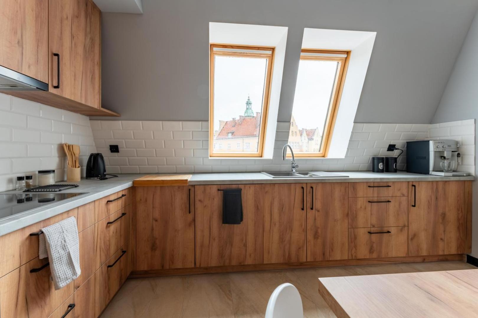 Apartment Przy Baszcie - Z Prywatnym Parkingiem W Centrum - By Spaceapart